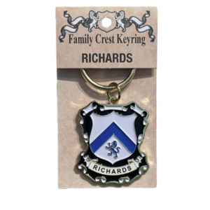 alt= a family crest keychain depicting the Richards family crest