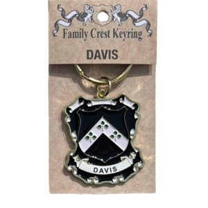 alt= a family crest keychain depicting the Davis family crest on a white background