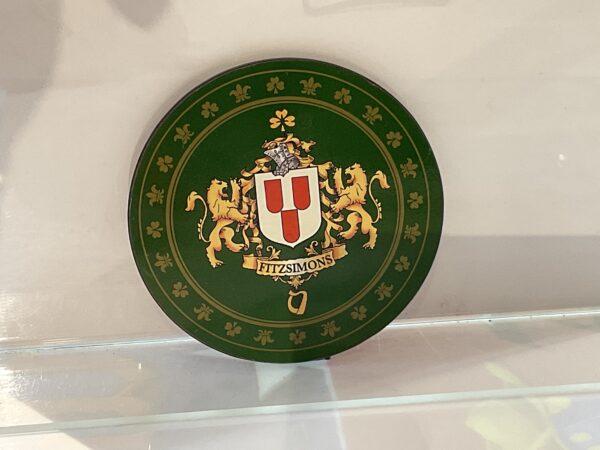 Coaster Fitzsimons*