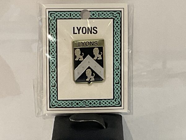 Pinbadge Lyons