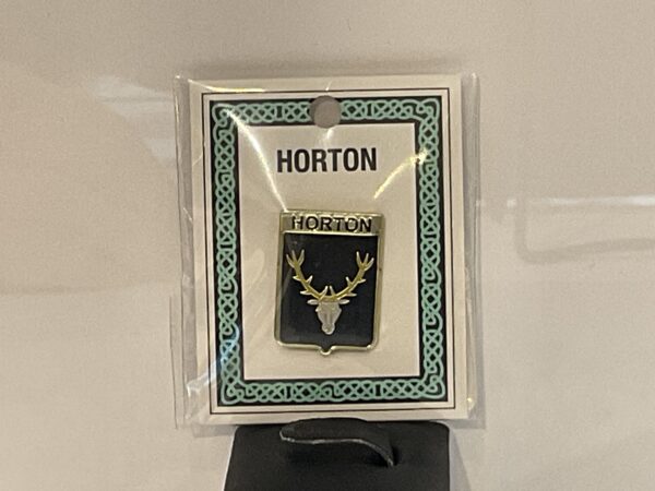 Pinbadge Horton
