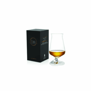 Glass Tuath Whiskey